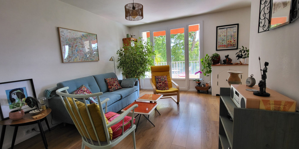 appartement à BORDEAUX (33200)