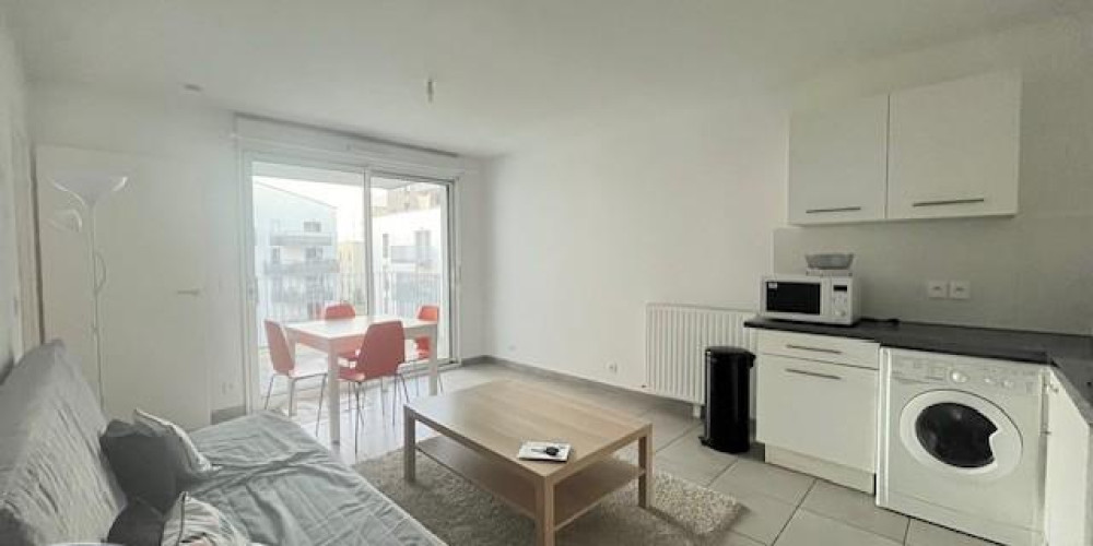 appartement à BORDEAUX (33300)