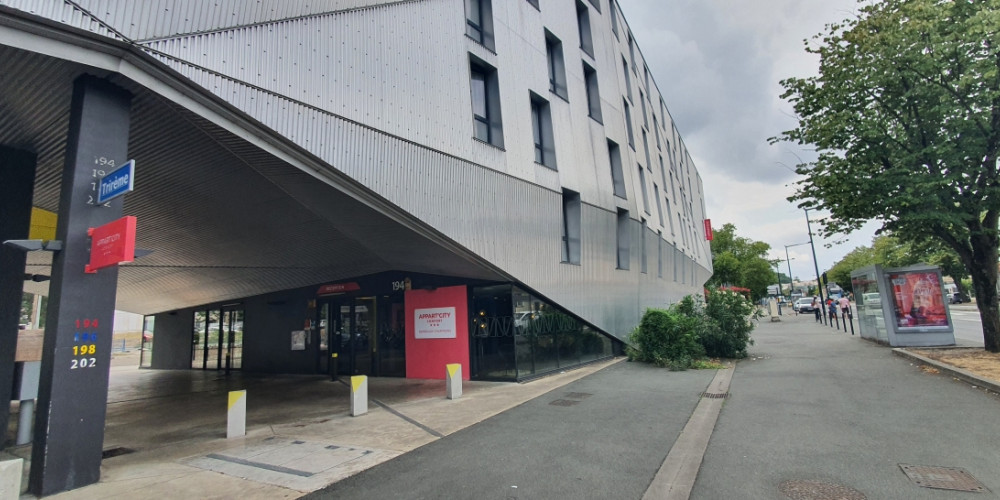 appartement à BORDEAUX (33300)