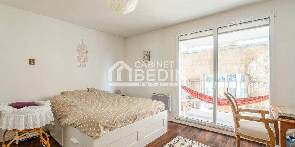 appartement à BORDEAUX (33300)