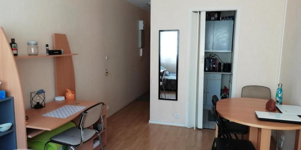 appartement à BORDEAUX (33300)
