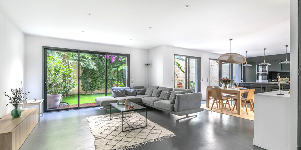 appartement à BORDEAUX (33300)