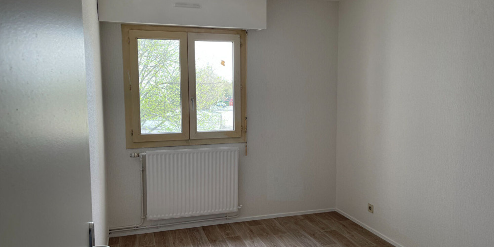 appartement à BORDEAUX (33300)