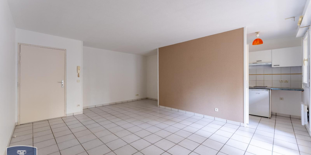 appartement à BORDEAUX (33300)