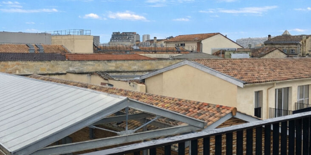 appartement à BORDEAUX (33300)