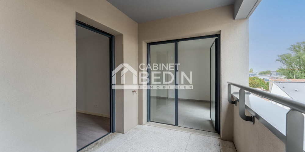 appartement à BORDEAUX (33300)