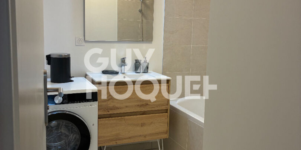 appartement à BORDEAUX (33300)