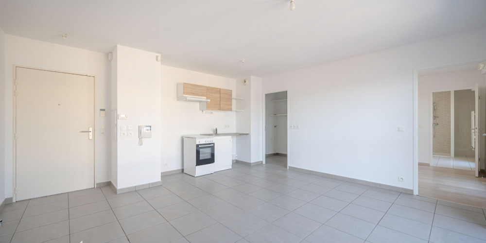 appartement à BORDEAUX (33300)