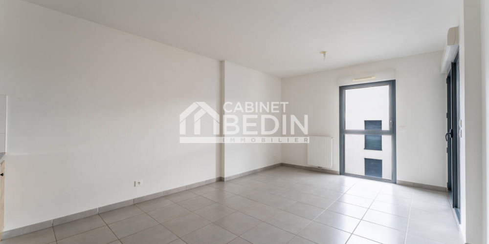 appartement à BORDEAUX (33300)