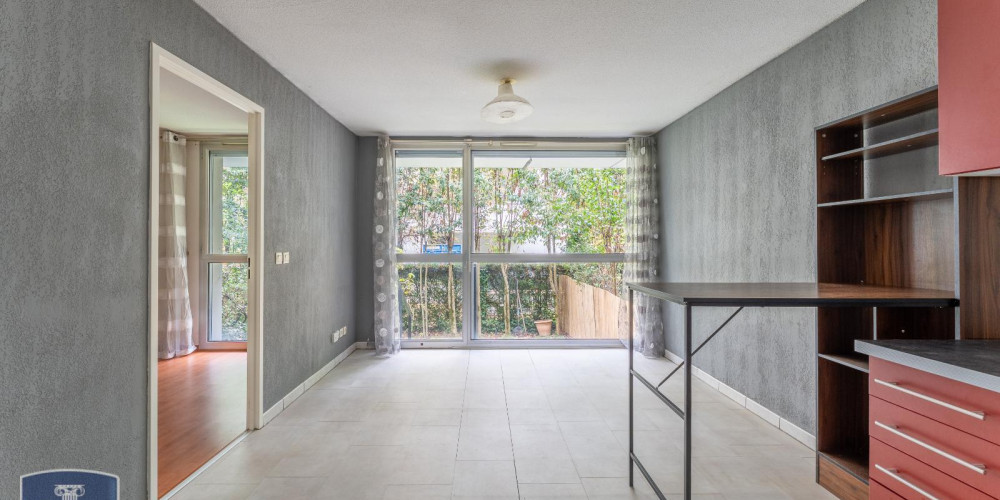 appartement à BORDEAUX (33300)