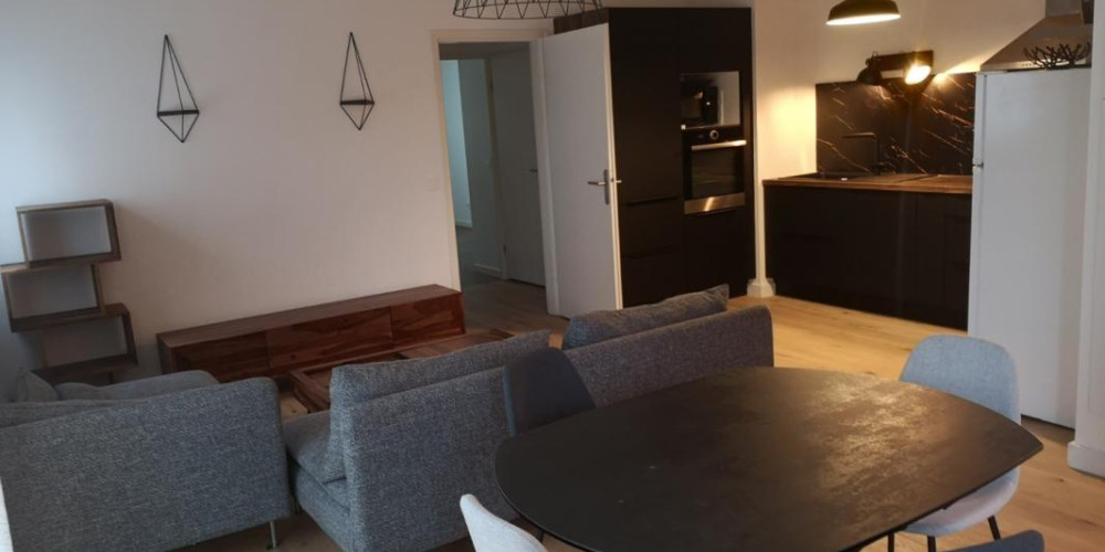 appartement à BORDEAUX (33300)