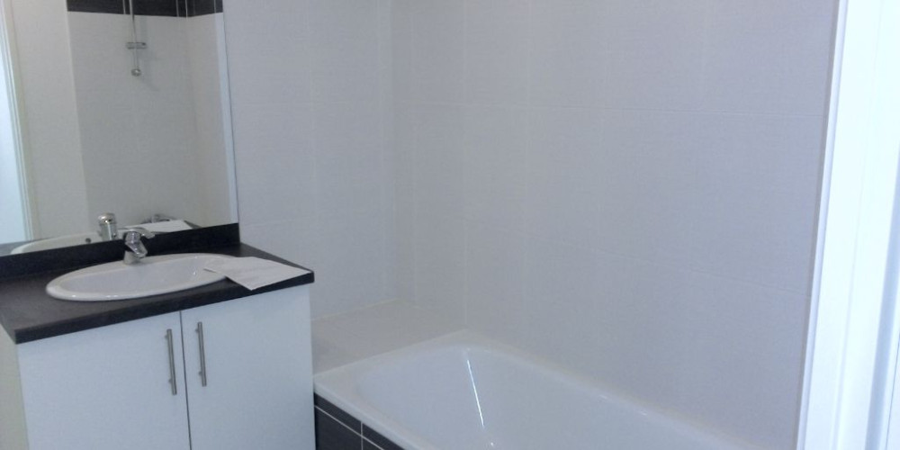 appartement à BORDEAUX (33300)