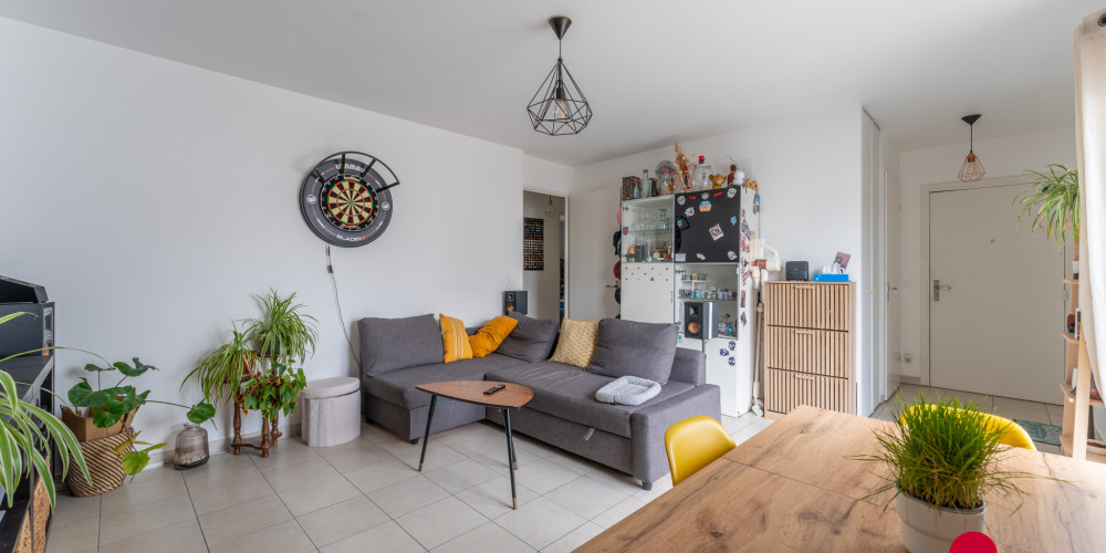 appartement à BORDEAUX (33300)