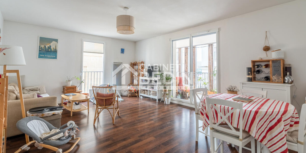 appartement à BORDEAUX (33300)