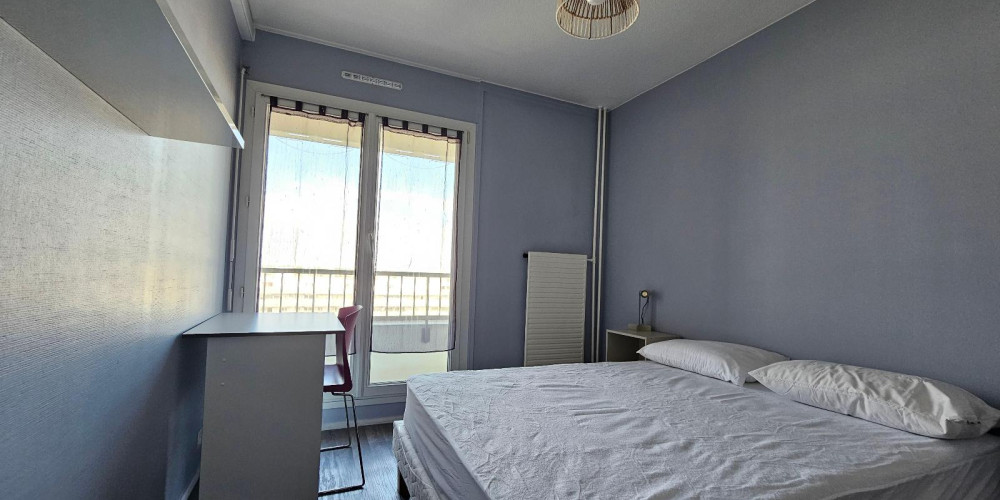 appartement à BORDEAUX (33300)
