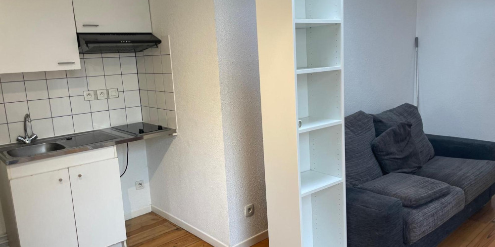 appartement à BORDEAUX (33300)