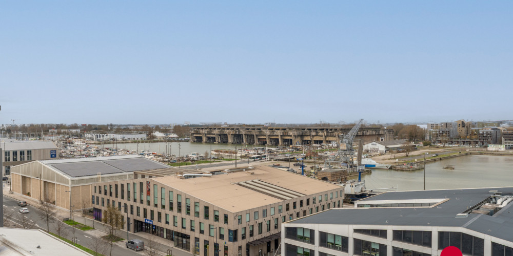 appartement à BORDEAUX (33300)