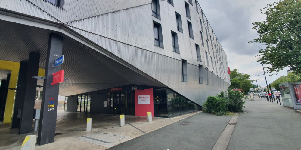 appartement à BORDEAUX (33300)