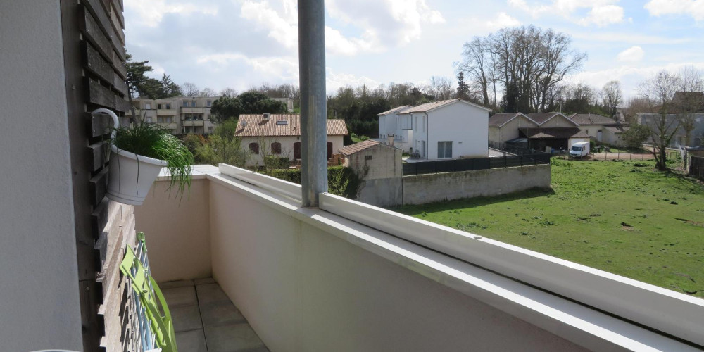 appartement à EYSINES (33320)