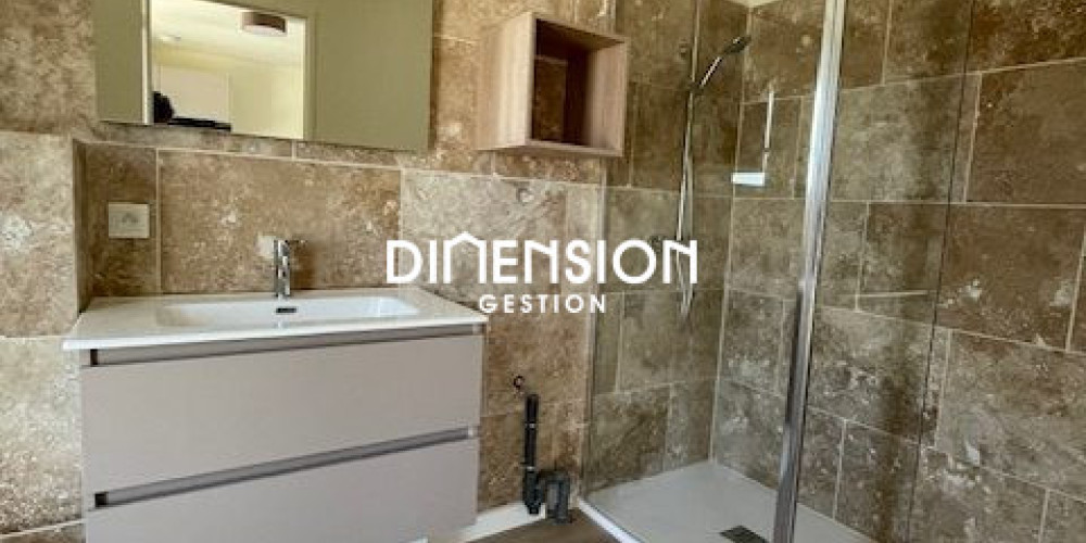 appartement à QUINSAC (33360)