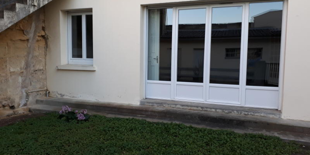 appartement à BRANNE (33420)