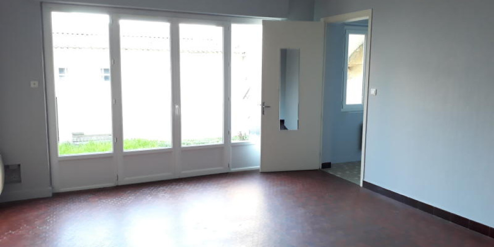 appartement à BRANNE (33420)