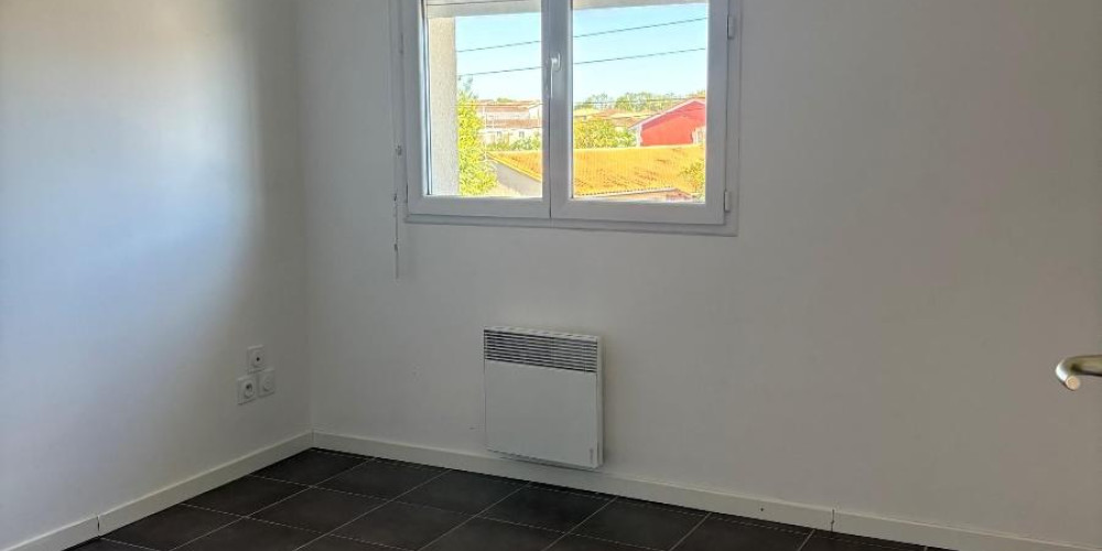 appartement à BRUGES (33520)