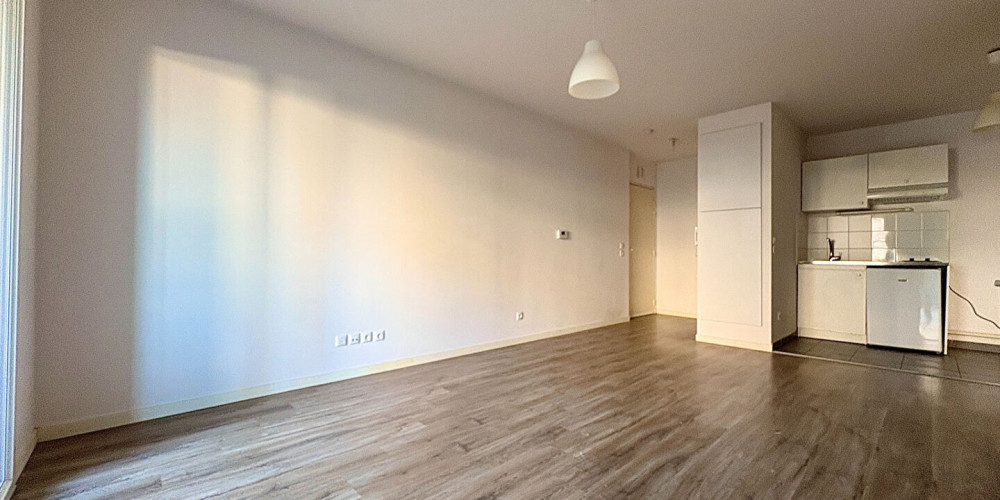 appartement à BRUGES (33520)