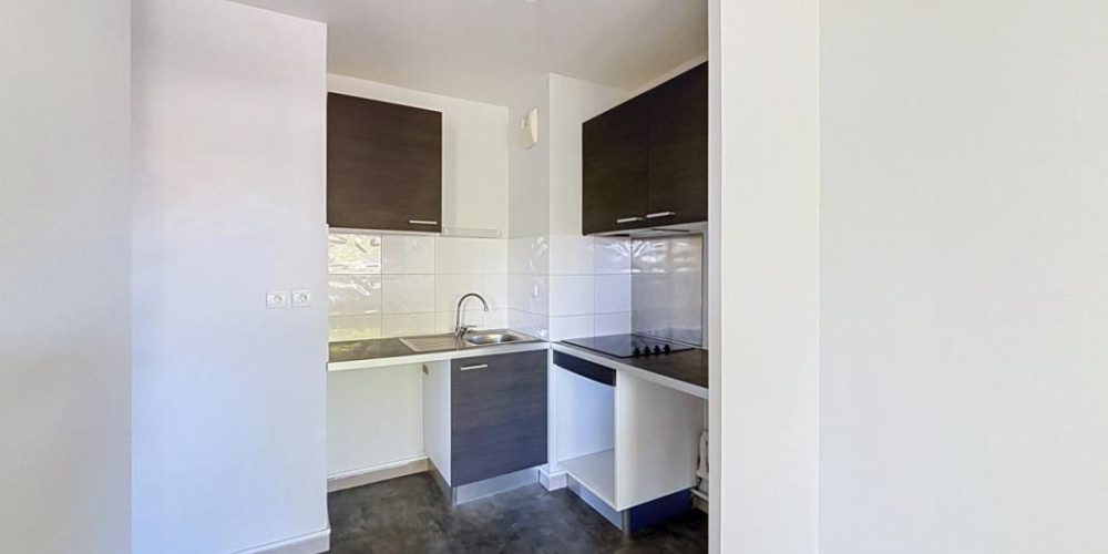 appartement à BRUGES (33520)