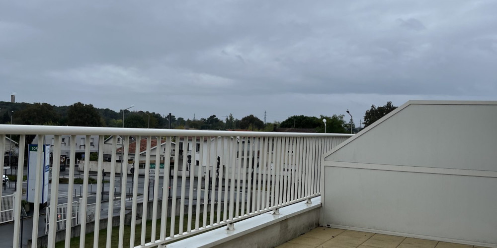 appartement à PESSAC (33600)