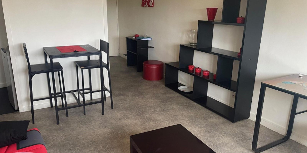 appartement à PESSAC (33600)