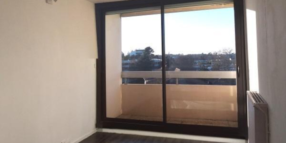 appartement à PESSAC (33600)