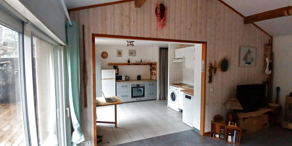 appartement à LACANAU (33680)