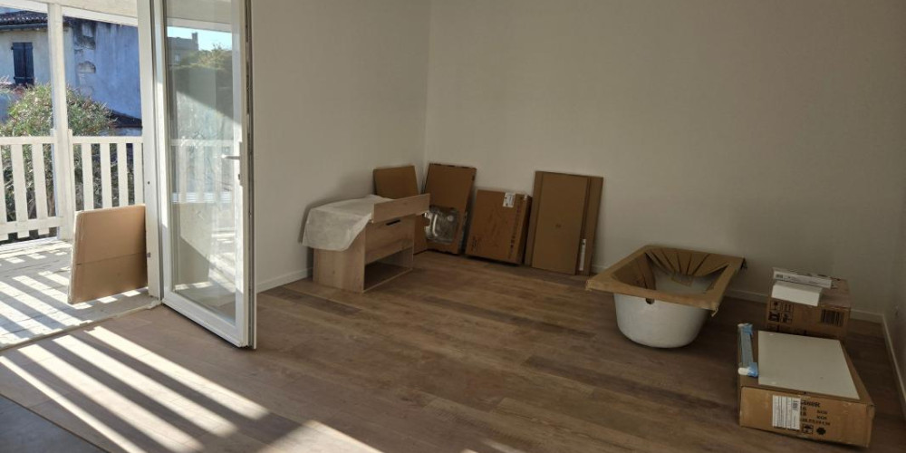 appartement à PODENSAC (33720)