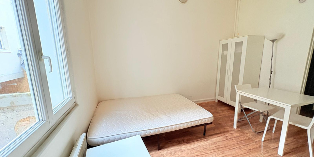 appartement à BORDEAUX (33800)