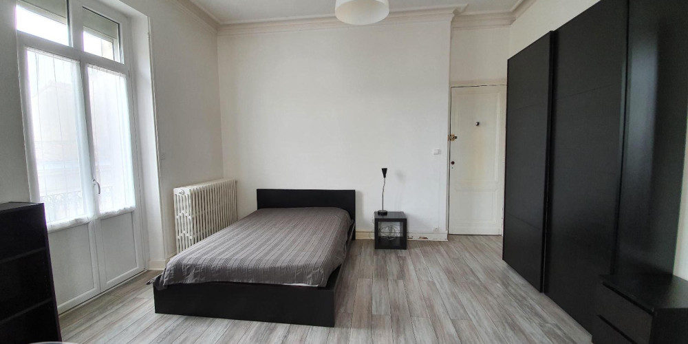 appartement à BORDEAUX (33800)