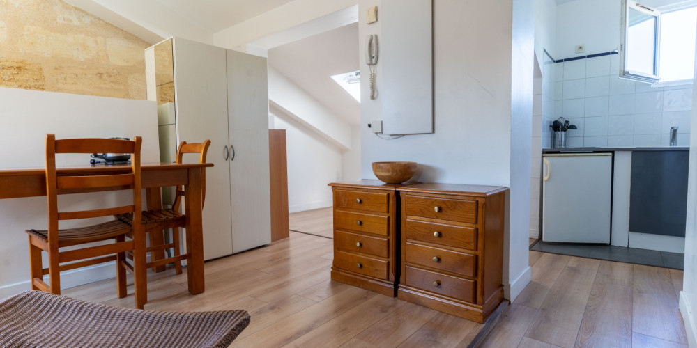 appartement à BORDEAUX (33800)
