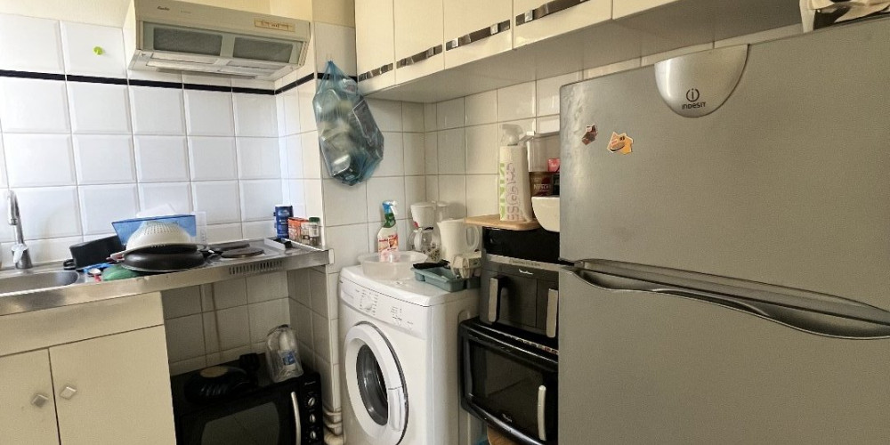 appartement à BORDEAUX (33800)