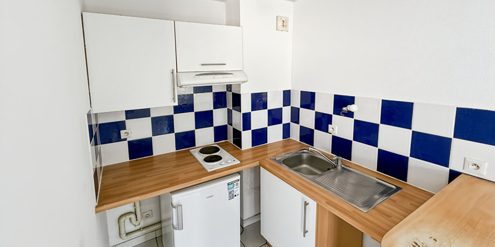 appartement à BORDEAUX (33800)