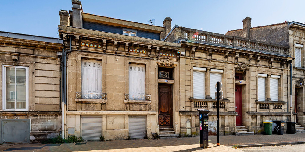 appartement à BORDEAUX (33800)