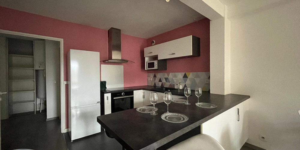 appartement à BORDEAUX (33800)