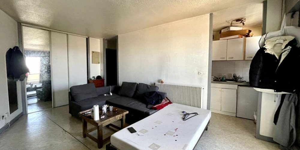 appartement à BORDEAUX (33800)