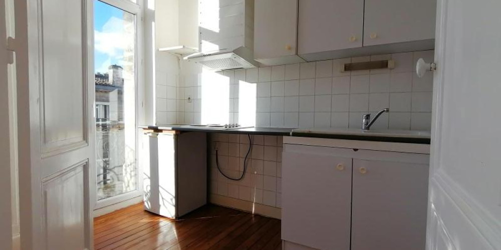 appartement à BORDEAUX (33800)
