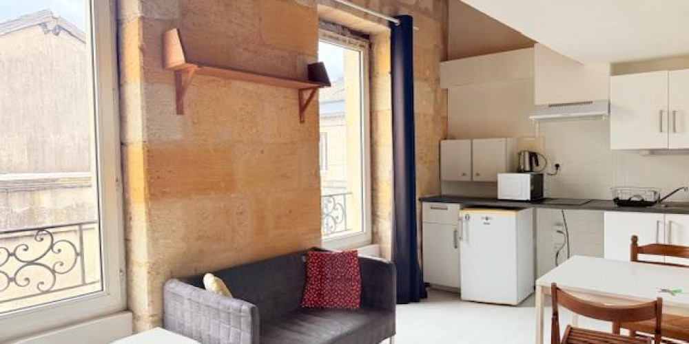 appartement à BORDEAUX (33800)