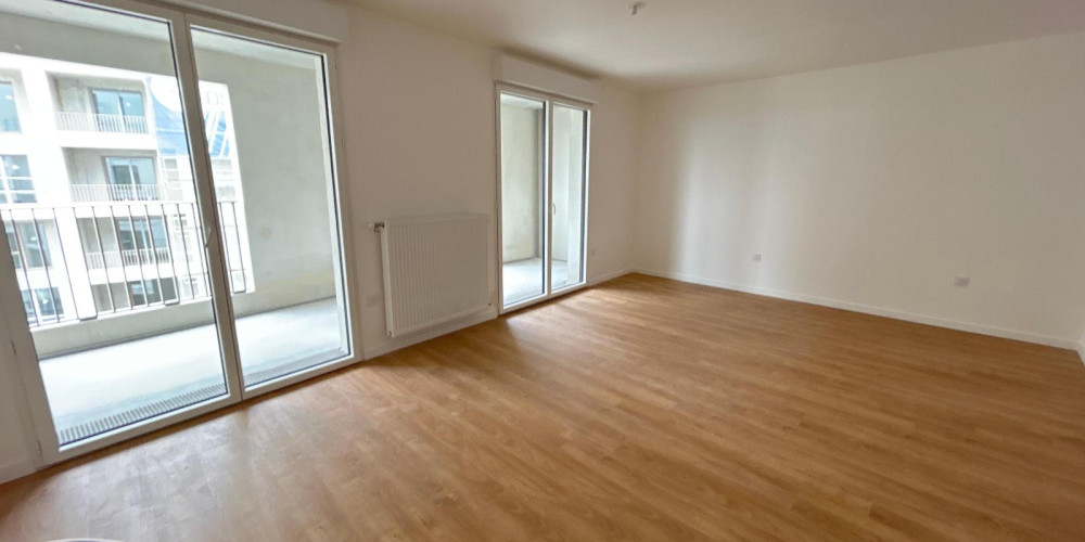 appartement à BORDEAUX (33800)