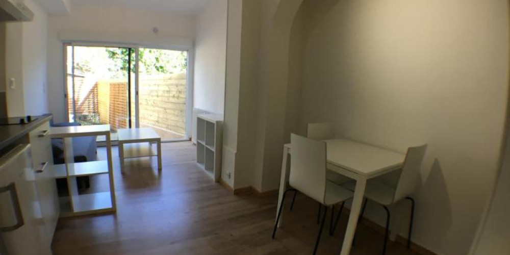 appartement à BORDEAUX (33800)