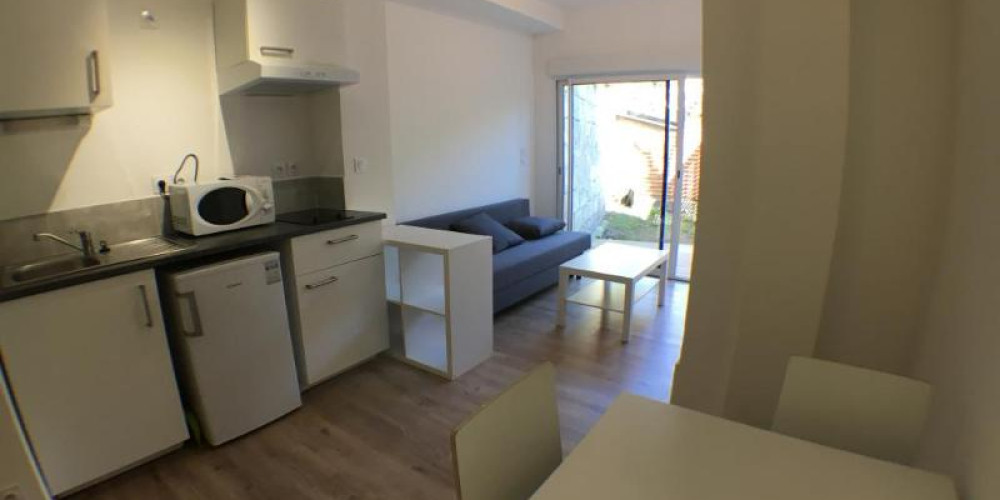 appartement à BORDEAUX (33800)