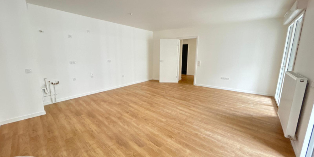 appartement à BORDEAUX (33800)