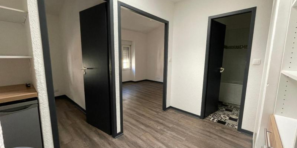 appartement à BORDEAUX (33800)