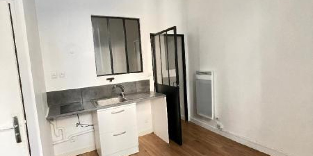appartement à BORDEAUX (33800)